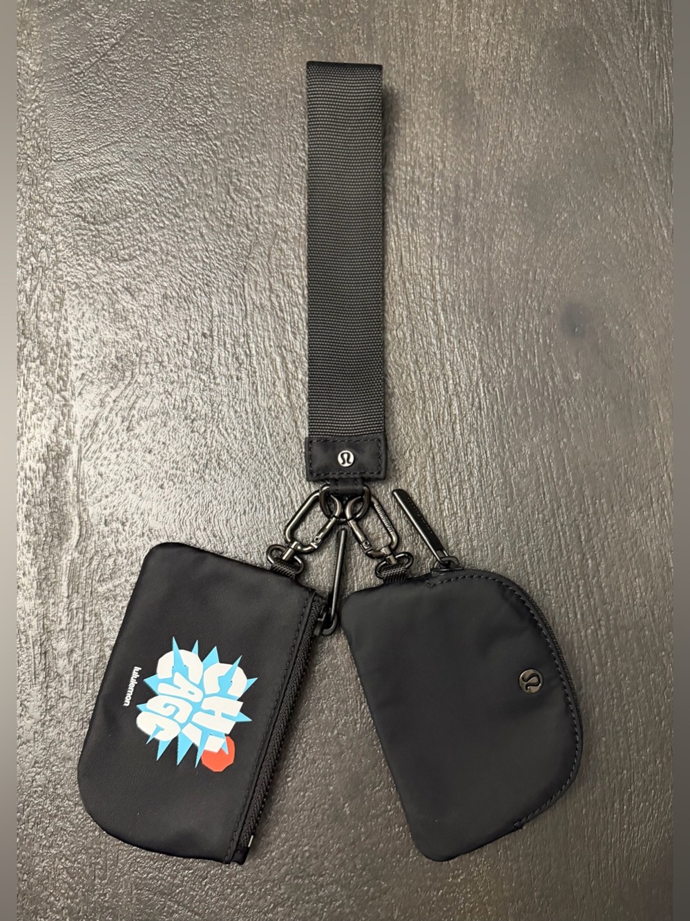 lululemon athletica black dual pouch wristlet Chicago special edition NWOT